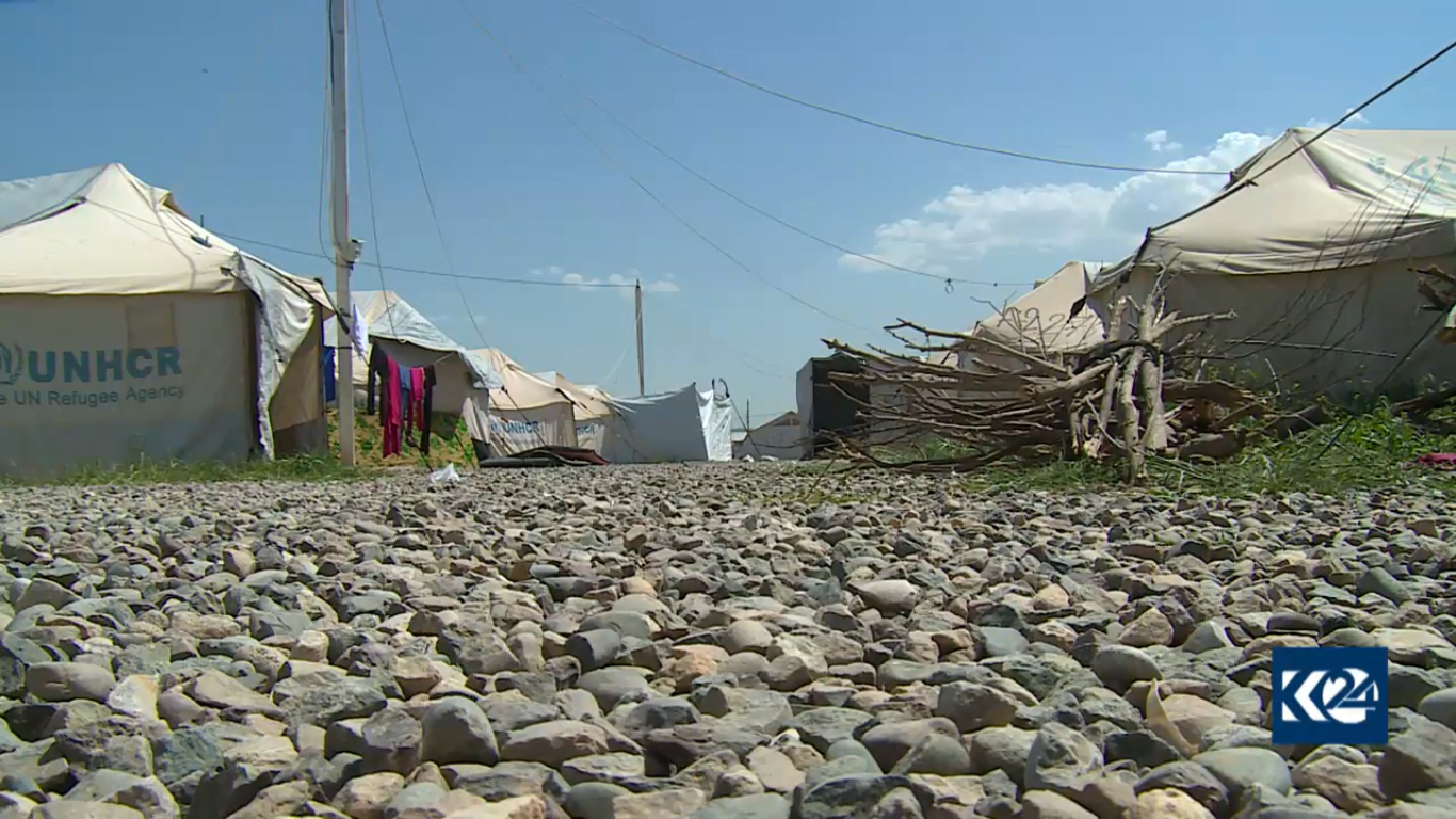 بالصور.. نازحون بكوردستان يرفضون العودة وموصلية تؤكد: 