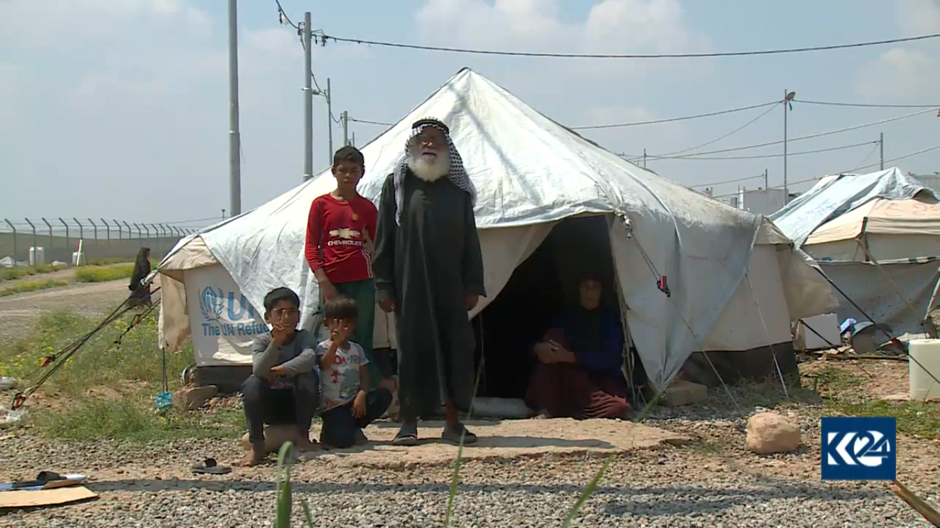 بالصور.. نازحون بكوردستان يرفضون العودة وموصلية تؤكد: 