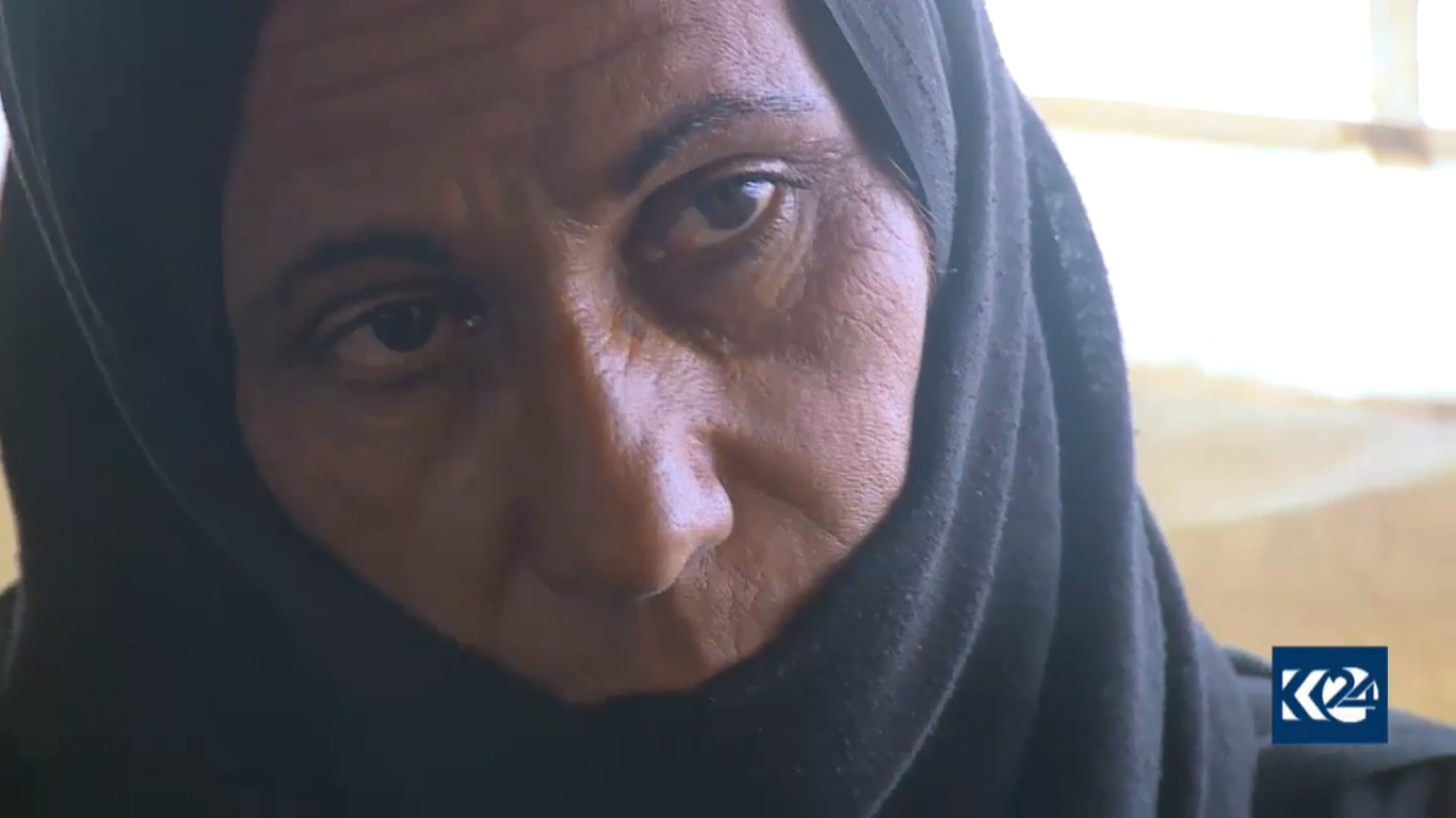 بالصور.. نازحون بكوردستان يرفضون العودة وموصلية تؤكد: 