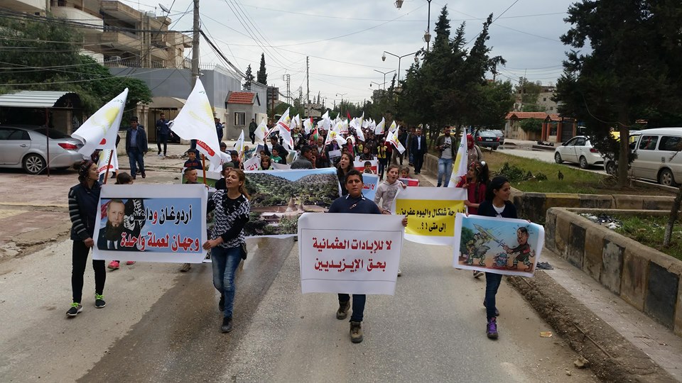 بالصور.. الايزيديون يدقون ناقوس الخطر و مخاوف من سيناريو 