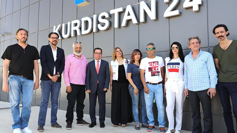 Bi wêne.. Şandek ji hunermend û ekterên Sûrî serdana Kurdistan24ê kir