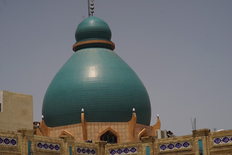 بە وێنە... نزا و پاڕانەوەی رۆژوەوانان لە مزگەوتی گەورەی سلێمانی