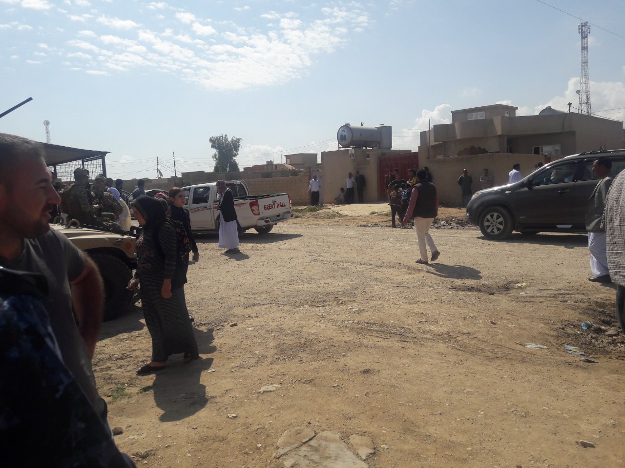 لە شنگال ھێزەكانی عێراق دەچنە ناو بنكەكانی دەنگدان