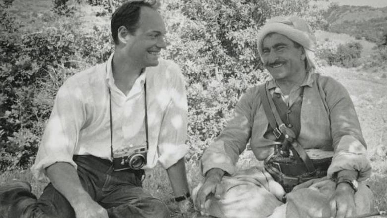 American journalist Dana Adams Schmidt with the late Kurdish leader Mullah Mustafa Barzani in the mountains of Kurdistan, the 1960s. (Photo: Archive)