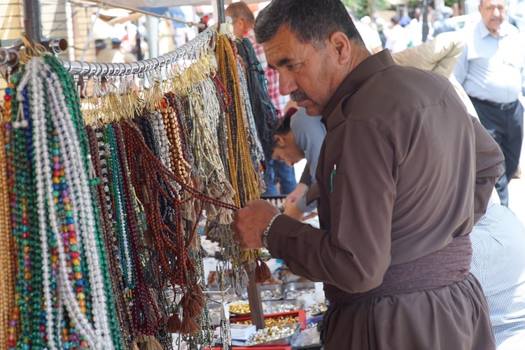 بە وێنە... تەكنەلۆژیا نەیتوانی تەسبیح لە كوردستان ون بكات