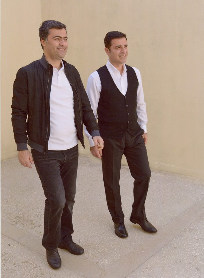 دەمیرتاش لە زیندانەوە موژدەی سەركەوتن دەدات