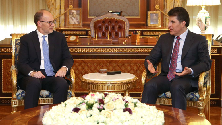 US Ambassador to Iraq Douglas Silliman (L) meets the Prime Minister of the Kurdistan Region Nechirvan Barzani (R) in Erbil, May 10, 2018. (Photo: KRG)