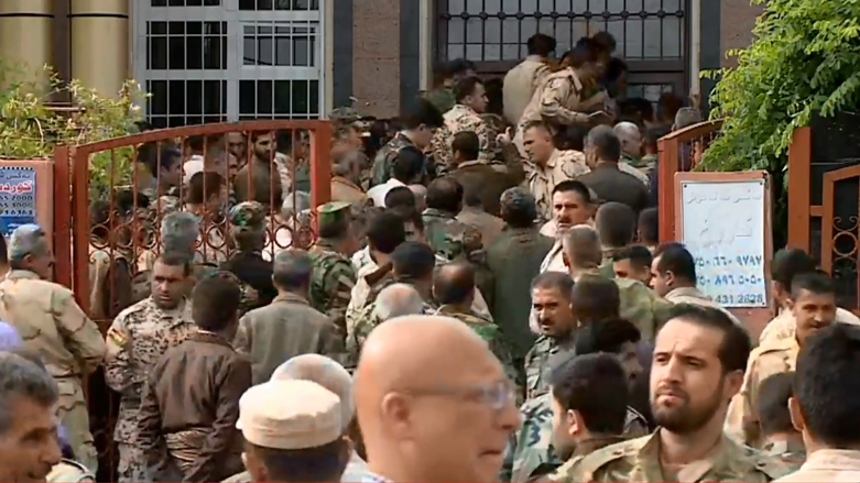 مراكز اقتراع عديدة تشهد فوضى وازدحاما - صورة: كوردستان 24