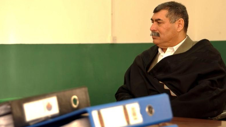 محامٍ يعلن حقيقة تدهور صحة وزير دفاع صدام