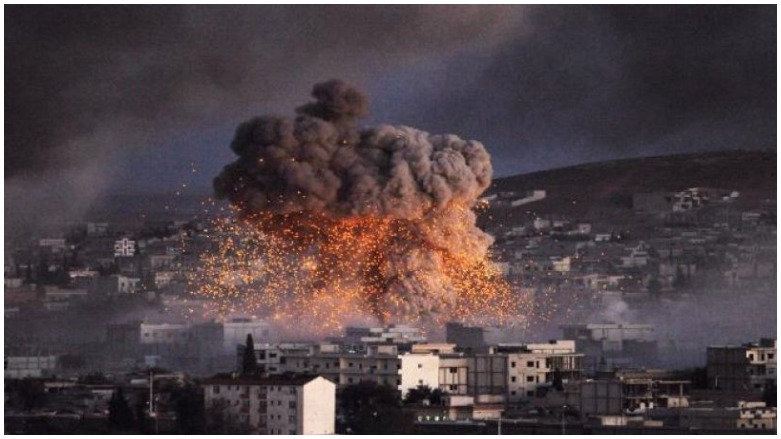 Îsraîl binkeyên Îranî li Sûriyê bombebaran dike