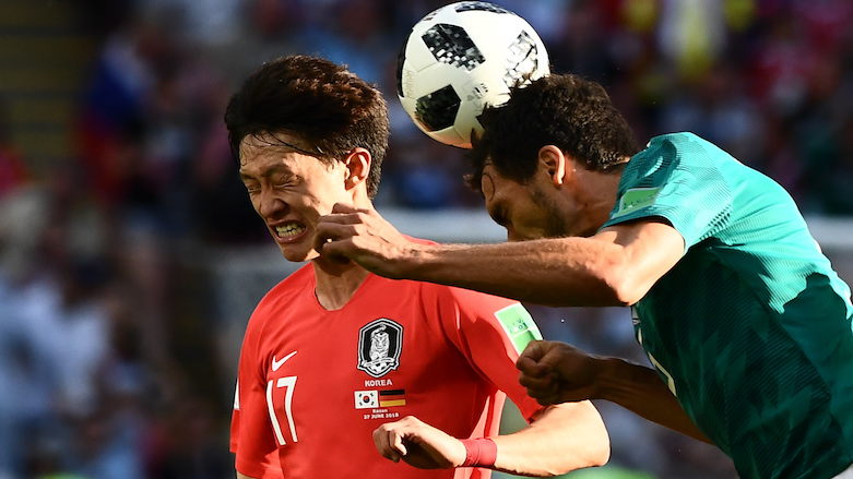 Germany's defender Mats Hummels (right) heads the ball during the 2018 World Cup Group F football match between South Korea and Germany at the Kazan Arena in Kazan, Russia, on June 27, 2018. (Photo: AFP/Jewel Samad)