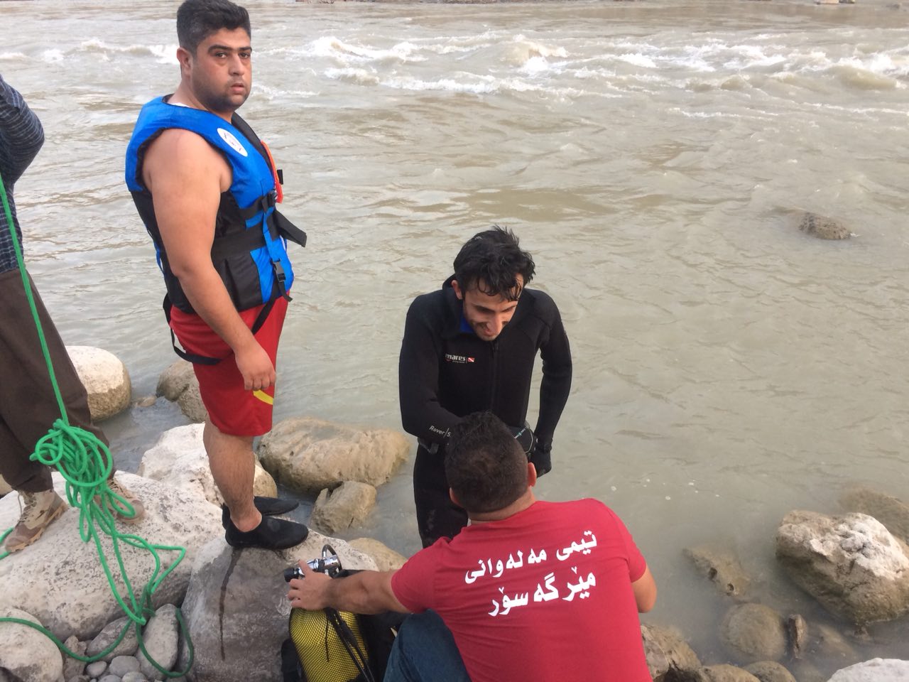 كچێك كەوتە ناو رووباری شانەدەر 
