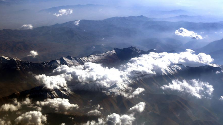 جنرال ايراني يتهم إسرائيل "وبلدا آخر" بسرقة الغيوم