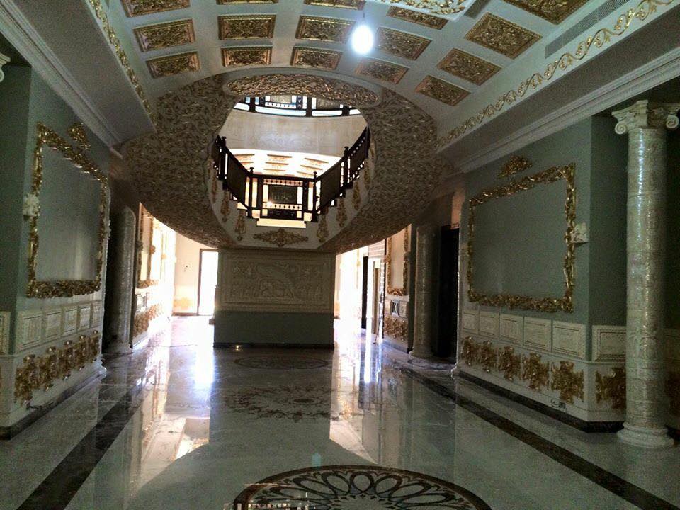 مشعان الجبوري يثير الجدل بقصره الفخم في دمشق – صورة من صفحته على فيسبوك