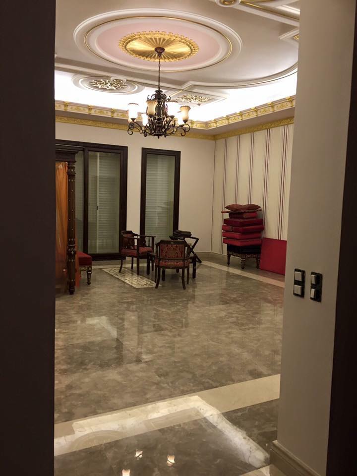 مشعان الجبوري يثير الجدل بقصره الفخم في دمشق – صورة من صفحته على فيسبوك