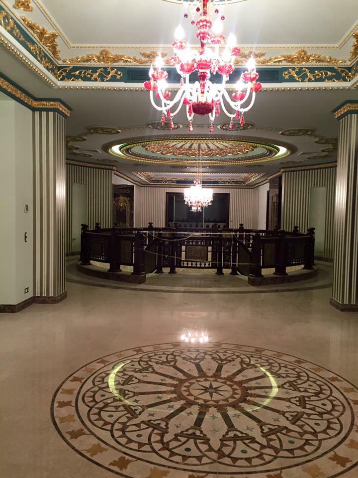 مشعان الجبوري يثير الجدل بقصره الفخم في دمشق – صورة من صفحته على فيسبوك