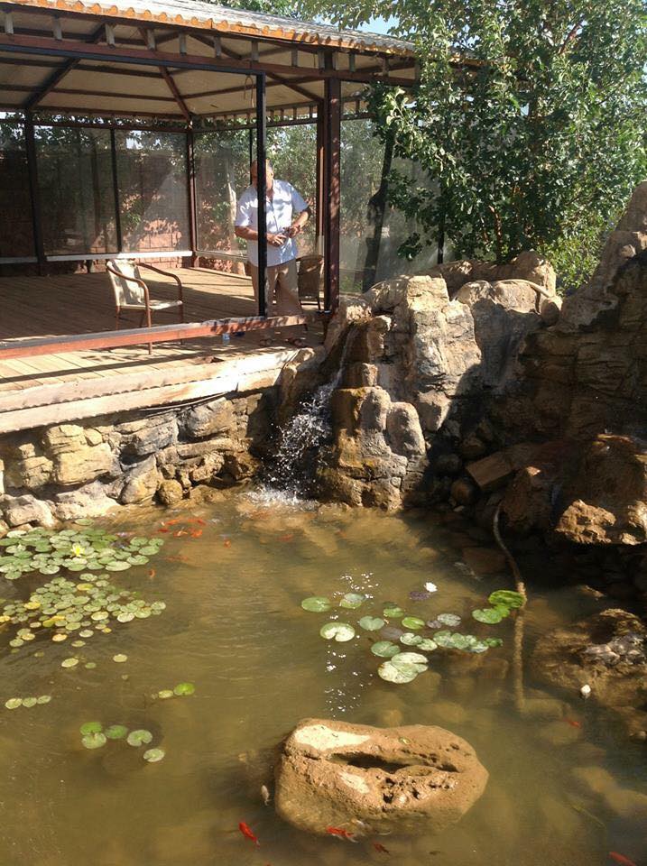 مشعان الجبوري يثير الجدل بقصره الفخم في دمشق – صورة من صفحته على فيسبوك