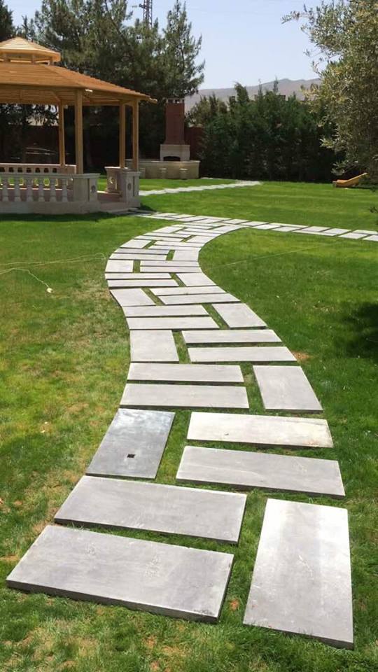 مشعان الجبوري يثير الجدل بقصره الفخم في دمشق – صورة من صفحته على فيسبوك