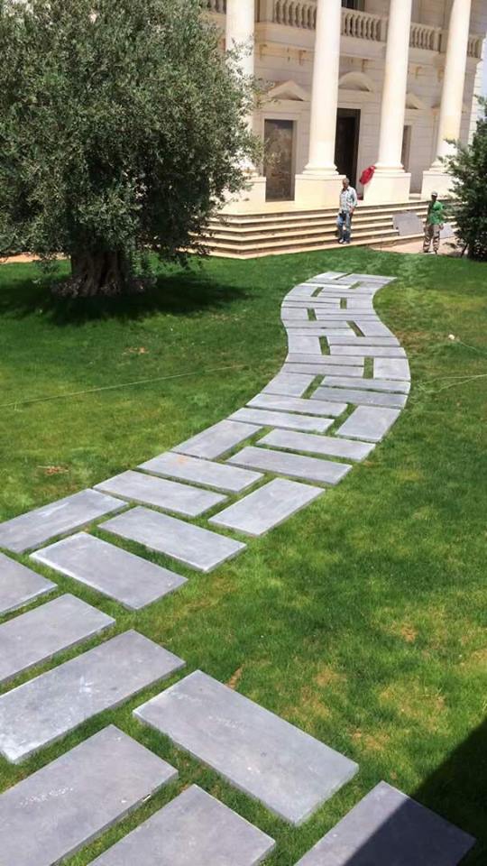 مشعان الجبوري يثير الجدل بقصره الفخم في دمشق – صورة من صفحته على فيسبوك