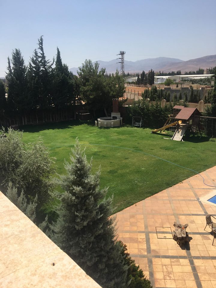 مشعان الجبوري يثير الجدل بقصره الفخم في دمشق – صورة من صفحته على فيسبوك