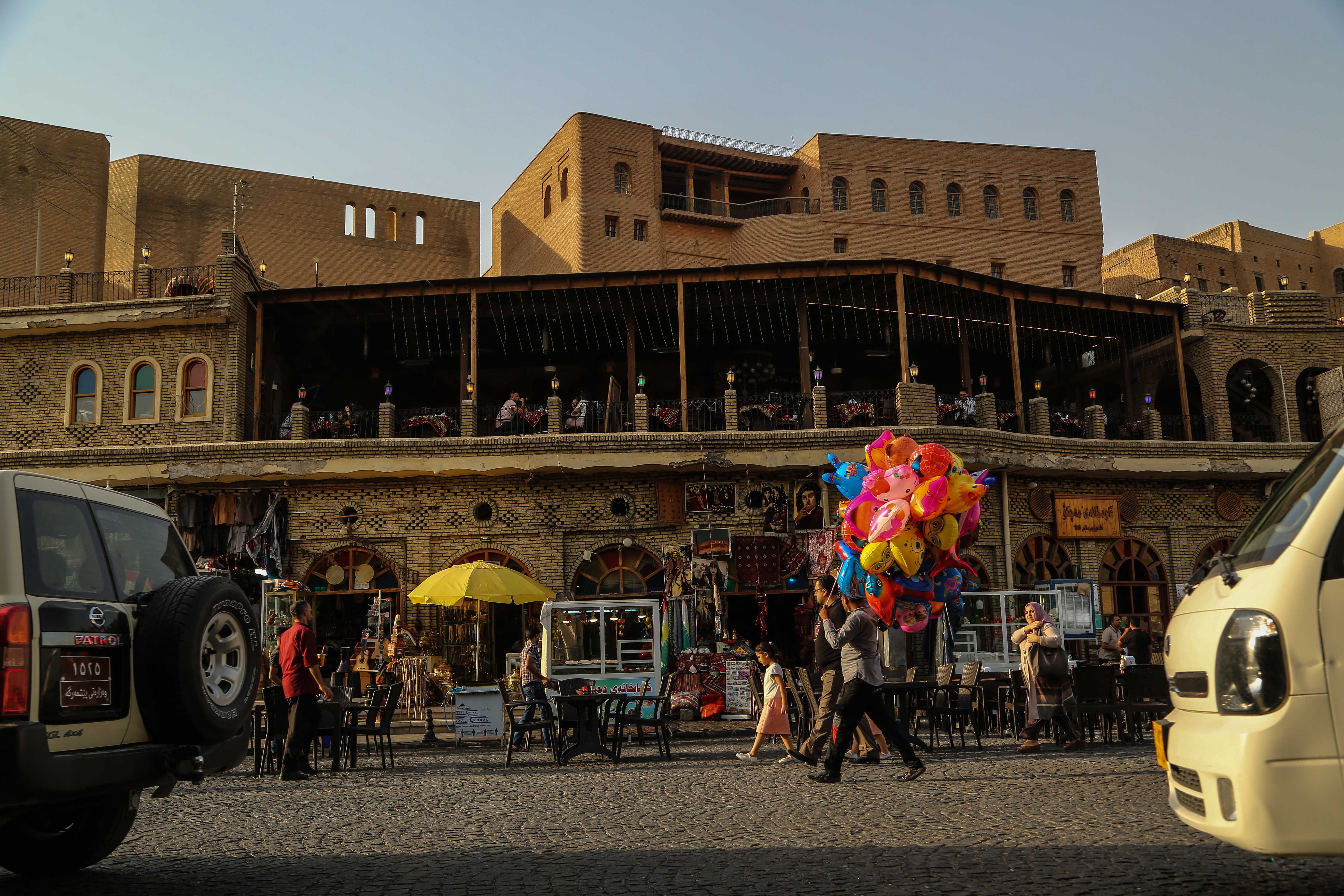 The Erbil Citadel and the famous Machko tea shop. (Photo: Shvan Harki)