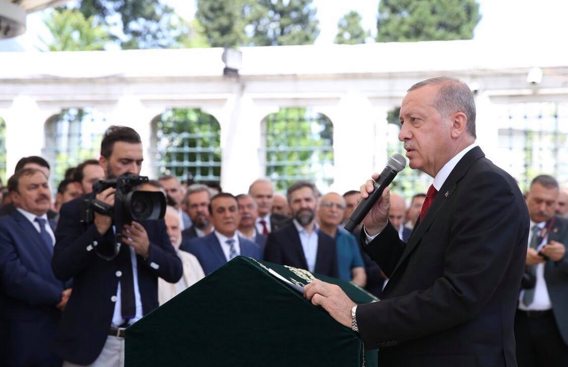 مێژوونووسی كوردی ناسراوی تورکیا فوئاد سێزگین كۆچی دوایی كرد