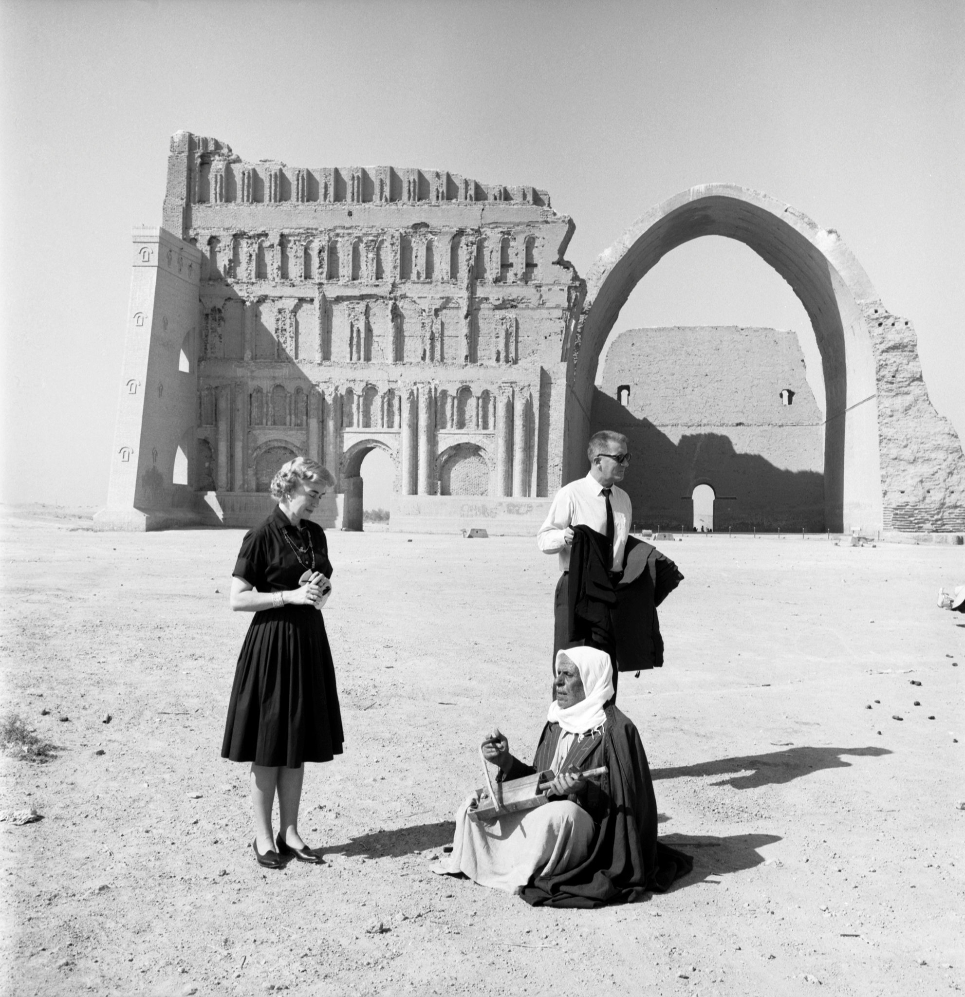 بالصور.. شاهد العراق بالزمن الجميل