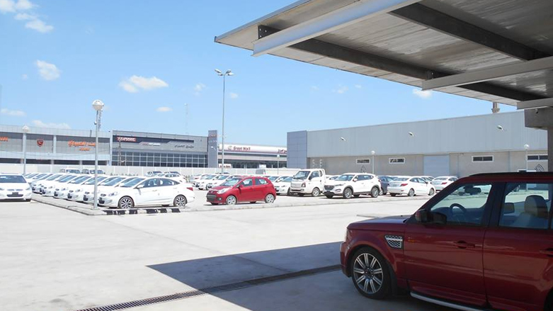 عشائر عراقية تقتحم هيونداي بعد قرار حكومي أغضب "المافيات"