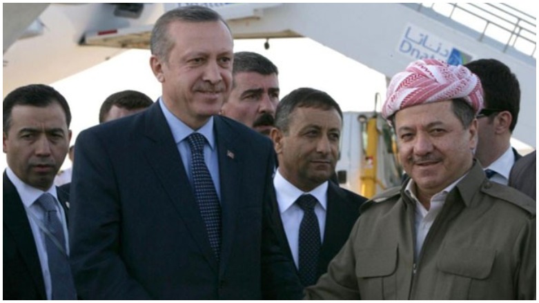 Ji bo piroseya aştiyê li Bakurê Kurdistanê daxwaza alîkariyê ji serok Barzanî tê kirin  