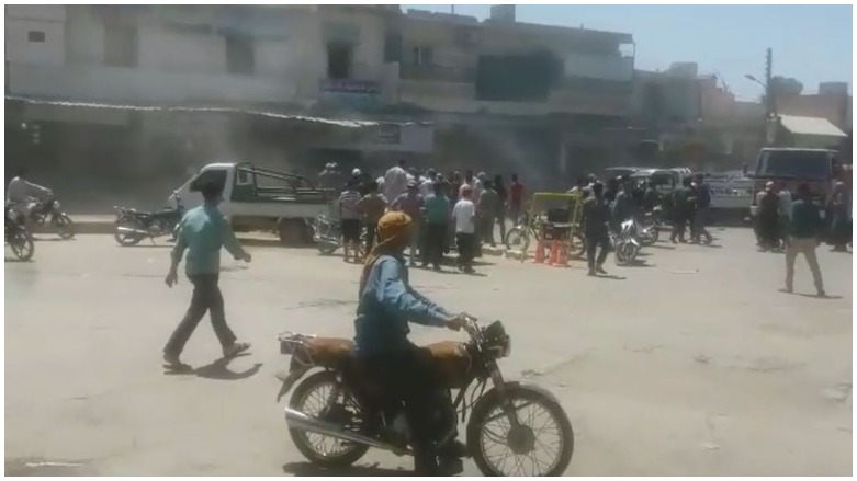 Li Qibêsînê 3 kes di teqînekê de canê xwe jidest dan