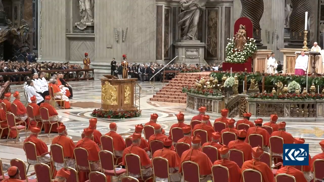 بالصور.. ترقية عراقي الى كاردينال في الفاتيكان