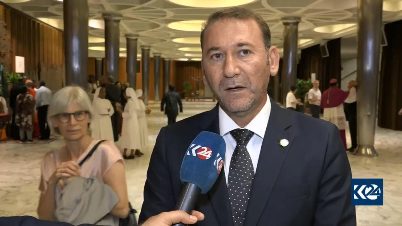 بالصور.. ترقية عراقي الى كاردينال في الفاتيكان