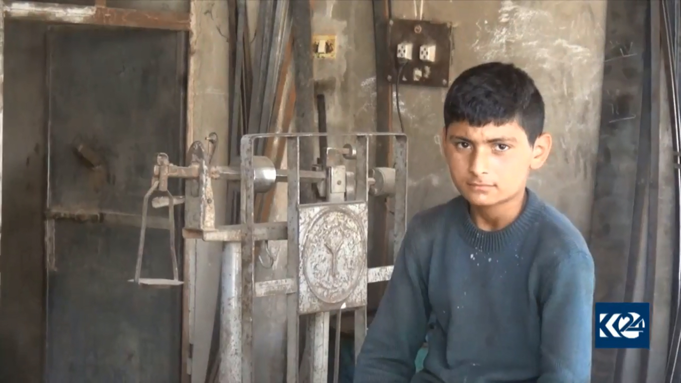 عمالة الاطفال تهدد أجيالا في كوباني والإدارة تعد بحل قريب