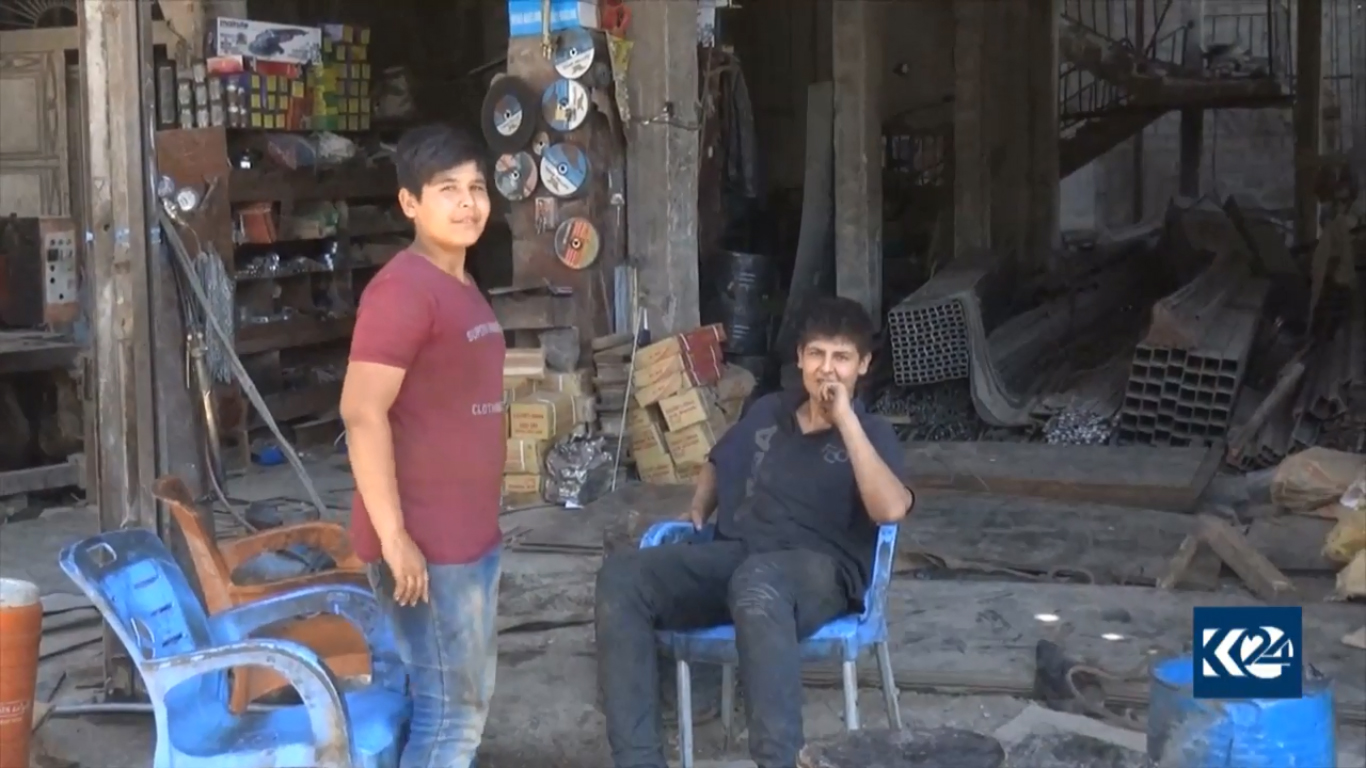 عمالة الاطفال تهدد أجيالا في كوباني والإدارة تعد بحل قريب