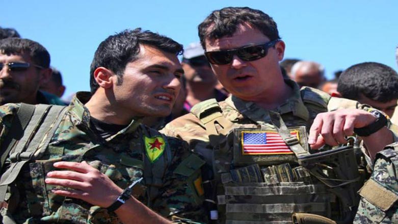 ئه‌مه‌ريكييه‌كان و هێزه‌كانى يه‌په‌گه‌ به‌يه‌كه‌وه‌ شه‌ڕى داعشيان كرد