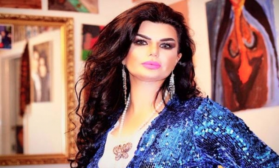 لەنجە عەلی شین بۆ خۆشەویستی دەكات