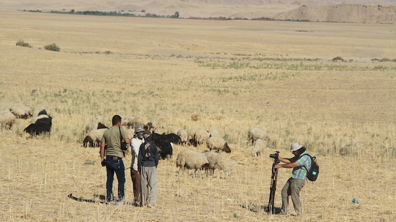 Within one year, filmmaker Zaradasht Ahmed coached a group of medics, including Nori Sharif, on how to film. (Photo: Nori Sharif)
