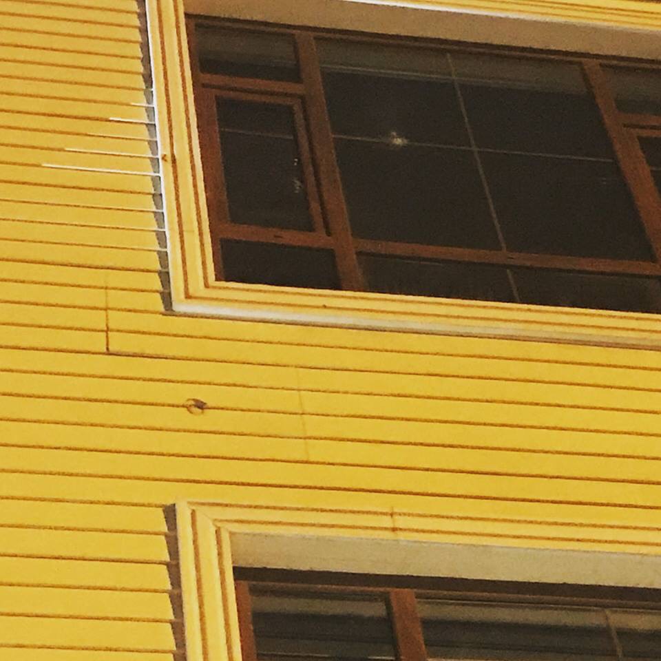 لە سلێمانی تەقە لە بارەگایەكی پارتی كرا