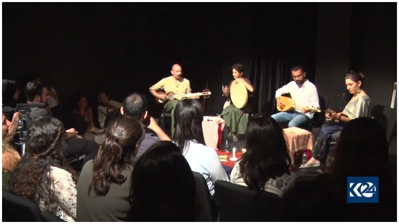 Li Stenbolê hunermendên ji welatên cuda konserek pêşkêş kir