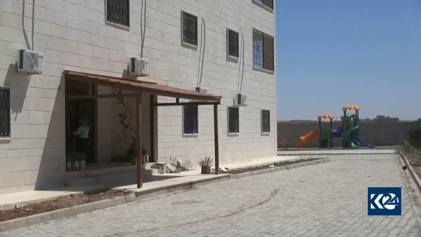 بالصور.. كوباني تحتضن أول دار للايتام وتناشد المنظمات الانسانية