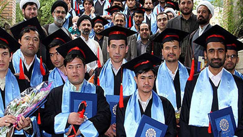 دانشجویان افغانستان از تحصیل در ایران انصراف می‌دهد