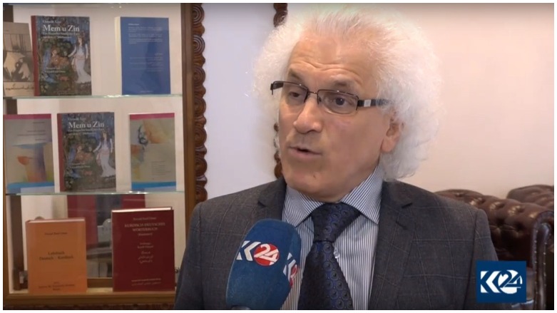 Mem û Zîn bo her du zimanên Îngilîzî û Almanî hat wergerandin