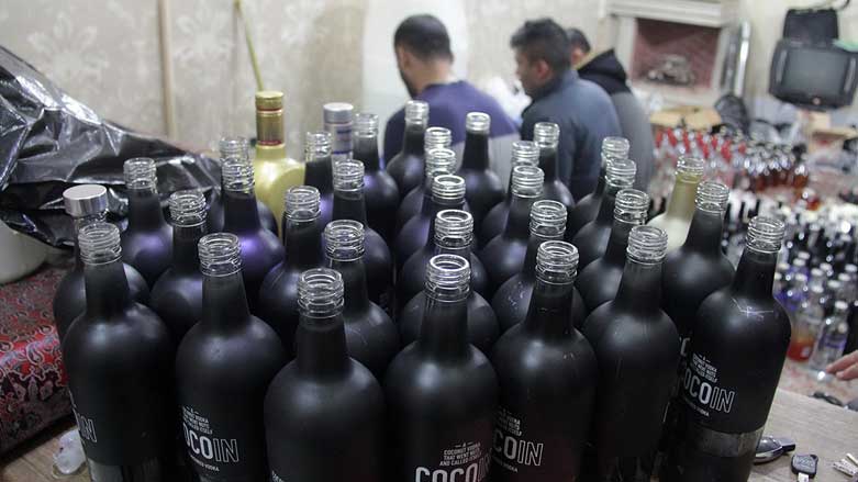 شمار مسمومان مشروبات الکلی در بندرعباس بە ١١٨ نفر افزایش یافت