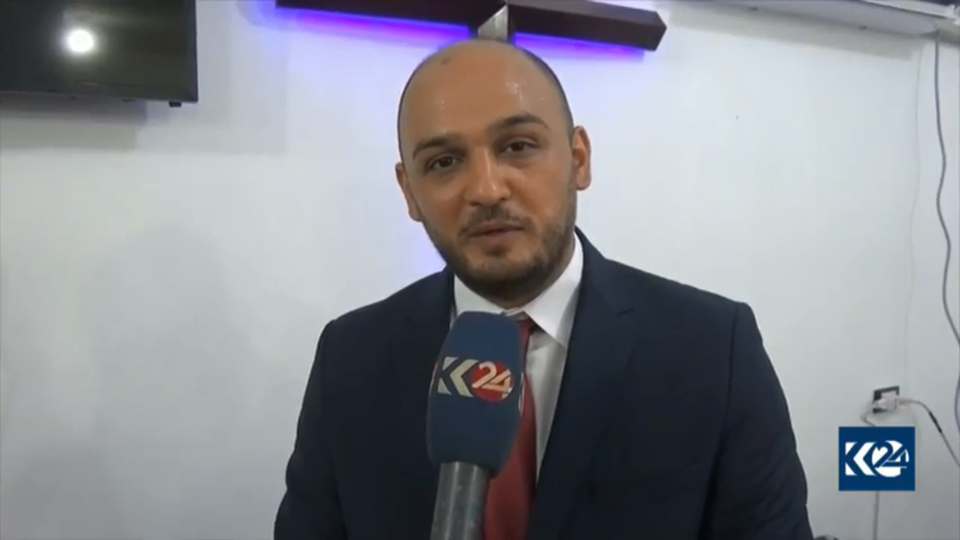 بالصور.. كورد يعتنقون المسيحية وكوباني تحتضن أول كنيسة