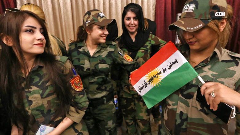 شرکت پیشمرگان زن در همە‌پرسی استقلال کردستان