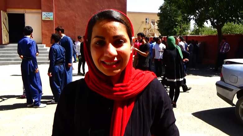 مرجان قاسمی، بازیگر تمایش یخچال از دهلران