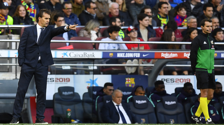 Real Madrid's coach Julen Lopetegui gestures during the Spanish league football match between Barcelona and Real Madrid at the Camp Nou stadium in Barcelona on Oct. 28, 2018. (Photo: AFP/Gabriel Bouys)