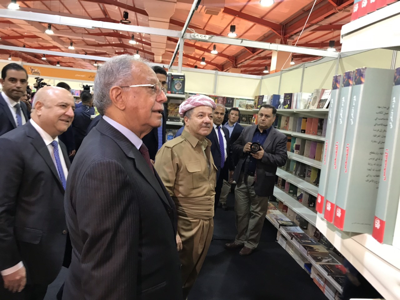 سەرۆك بارزانی 13مین پێشانگای كتێبی لە ھەولێر كردەوە