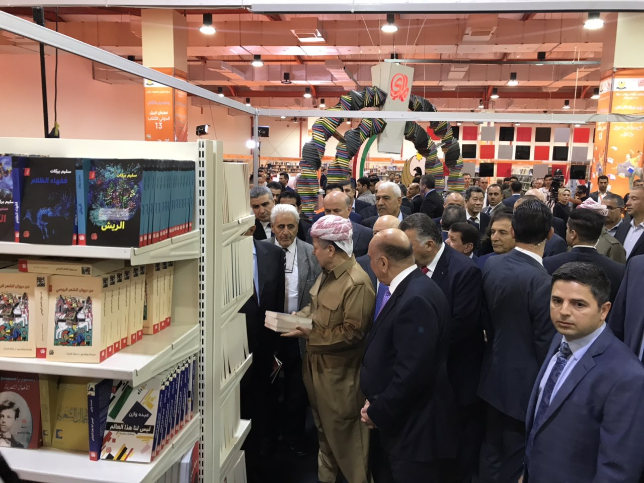 سەرۆك بارزانی 13مین پێشانگای كتێبی لە ھەولێر كردەوە