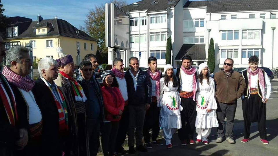  “Polîsa Almanî nameya çalakvanên Efrînê digihîne konsolxaneya Tikiyê” 